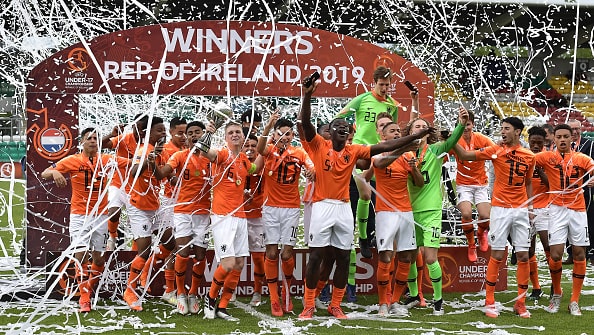 オレンジ軍団 が世界を支配する Euro連覇の若きオランダが強すぎる 映像アリ Theworld ザ ワールド 世界中のサッカーを楽しもう