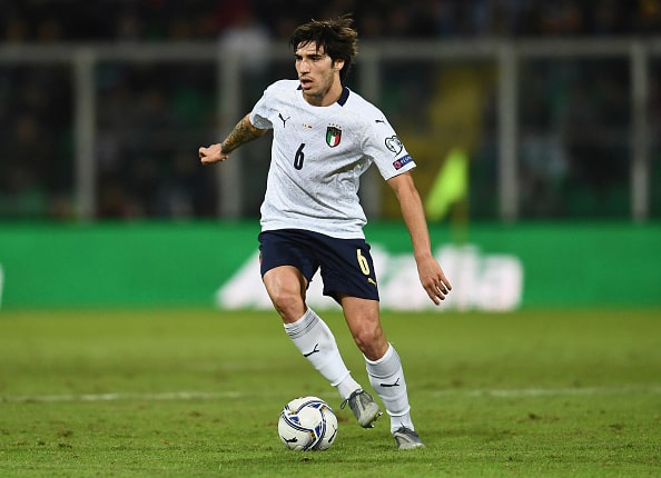 マンcの 中盤改革 が今始まる 19歳がペップにとって理想的なサインに Theworld ザ ワールド 世界中のサッカーを楽しもう