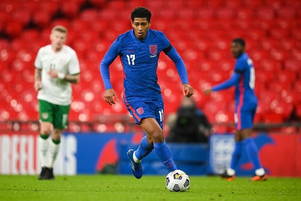 イングランドはeuroに 17歳 を連れていくべきか 悩ましい中盤の構成 Theworld ザ ワールド 世界中のサッカーを楽しもう イングランドはeuroに 17歳 を連れていくべきか 悩ましい中盤の構成 Theworld ザ ワールド 世界中のサッカーを楽しもう