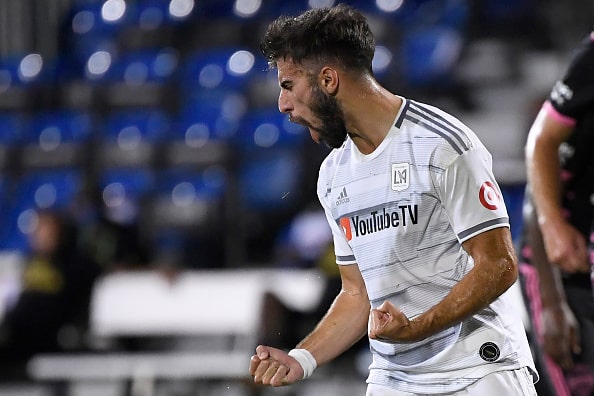 スアレス カバーニの 後継者 はいるか 古豪ウルグアイが挑む難題 Theworld ザ ワールド 世界中のサッカーを楽しもう