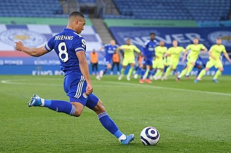 リヴァプールにとって理想的 ワイナルドゥムの後釜に最適な男とは Theworld ザ ワールド 世界中のサッカーを楽しもう リヴァプールにとって理想的 ワイナルドゥムの後釜に最適な男とは Theworld ザ ワールド 世界中のサッカーを楽しもう