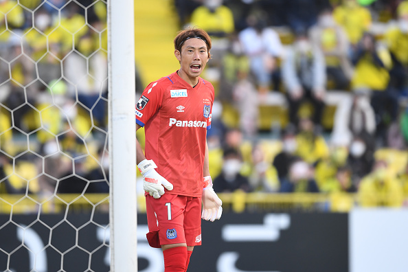 順位は低迷も失点は試合でわずか 18 G大阪を支える守護神が後半戦のキーとなる Theworld ザ ワールド 世界中のサッカーを楽しもう 順位は低迷も失点は試合でわずか 18 G大阪を支える守護神が後半戦のキーとなる Theworld ザ ワールド 世界中のサッカーを楽しもう