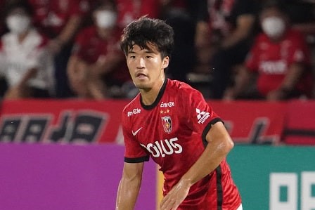 浦和にやってきた新たなレジスタ 小泉不在も感じさせなかった平野佑一の適応力 Theworld ザ ワールド 世界中のサッカーを楽しもう