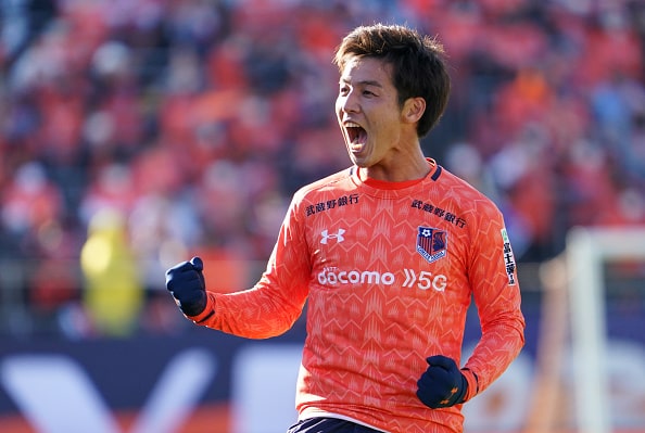 新エースが大宮をj1昇格に導く J2優勝経験もあるストライカーが攻撃陣をけん引 Theworld ザ ワールド 世界中のサッカーを楽しもう 新エースが大宮をj1昇格に導く J2優勝経験もあるストライカーが攻撃陣をけん引 Theworld ザ ワールド 世界中のサッカーを楽しもう