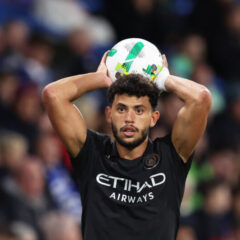 ペップの「魔改造」で新たな才能開花　ボックス・トゥ・ボックスMFからSBとして大成したマテウス・ヌネス