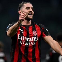 本田圭佑以来の長距離弾！ 首位ミランを目覚めさせたラビオの強烈な一撃