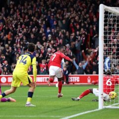 「いつも他人のせいにする」とトッテナムGKに激しい非難 不用意なパスで失点の原因に