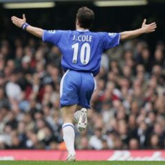 ジェラード、ランパード、スコールズもかなわない 元イングランド代表DFが語るプレミア最高の天才MFとは「まさに魔法だった」