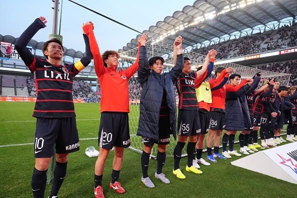 首位浮上の王者・鹿島がセットプレイから“5連続得点” 勝負強さに裏付け