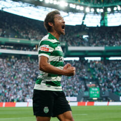 スポルティングMF守田英正が今季初ゴール！　後半AT被弾でベンフィカに敗れるも現地メディアは高評価　「チームの中でも特に冷静で的確なプレイを見せた」